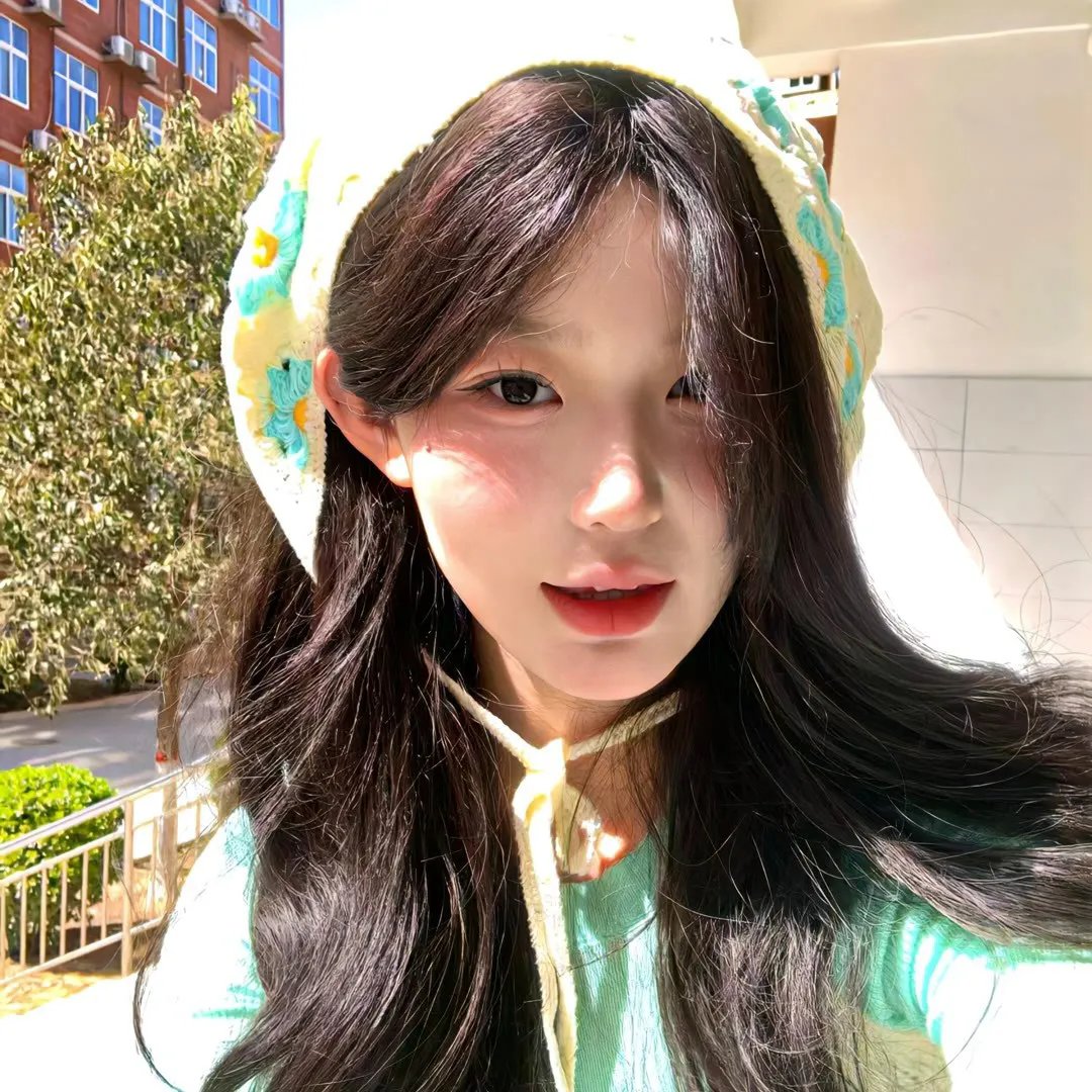 攀岩女孩儿
